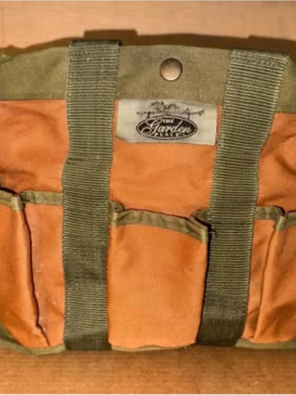 Duck Wear Vintage Canvas The Garden Place Bag Tan Green 19”. E1